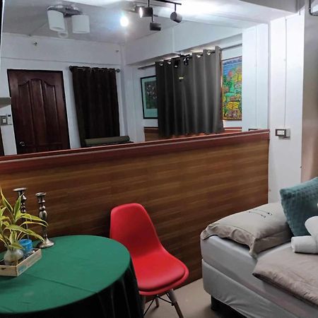 Country Bug Inn Tagaytay City ภายนอก รูปภาพ