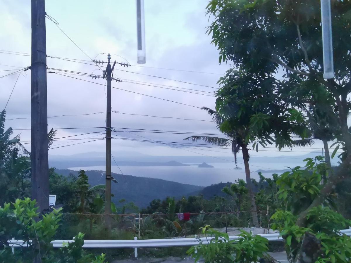Country Bug Inn Tagaytay City ภายนอก รูปภาพ