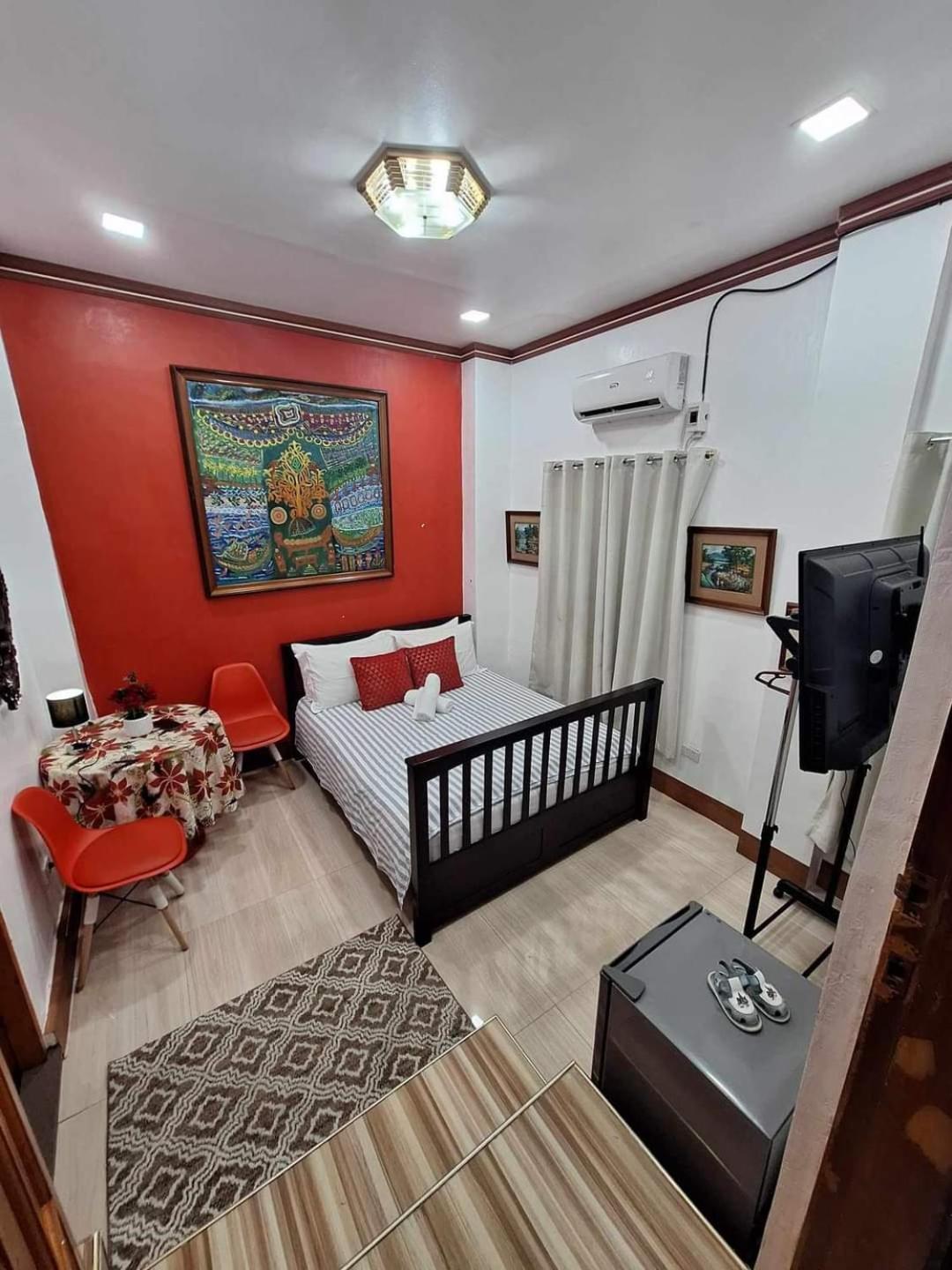 Country Bug Inn Tagaytay City ภายนอก รูปภาพ